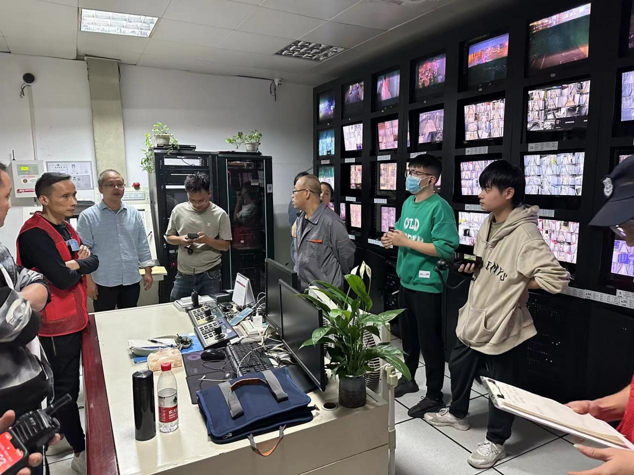 “强实战，，，，，，夯基础”，，，，，，钱江商城开展消防联动测试