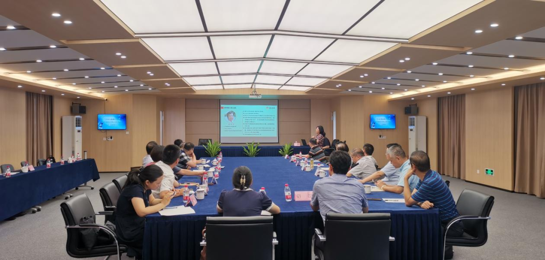 尊龙凯时南杭药业与浙大合作项目评审会议举行