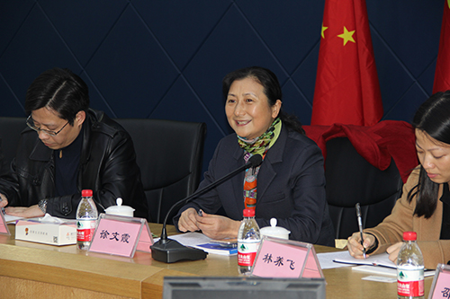 20171208市投资促进局党组副书记徐文霞莅临尊龙凯时文创集团调研 (1).jpg